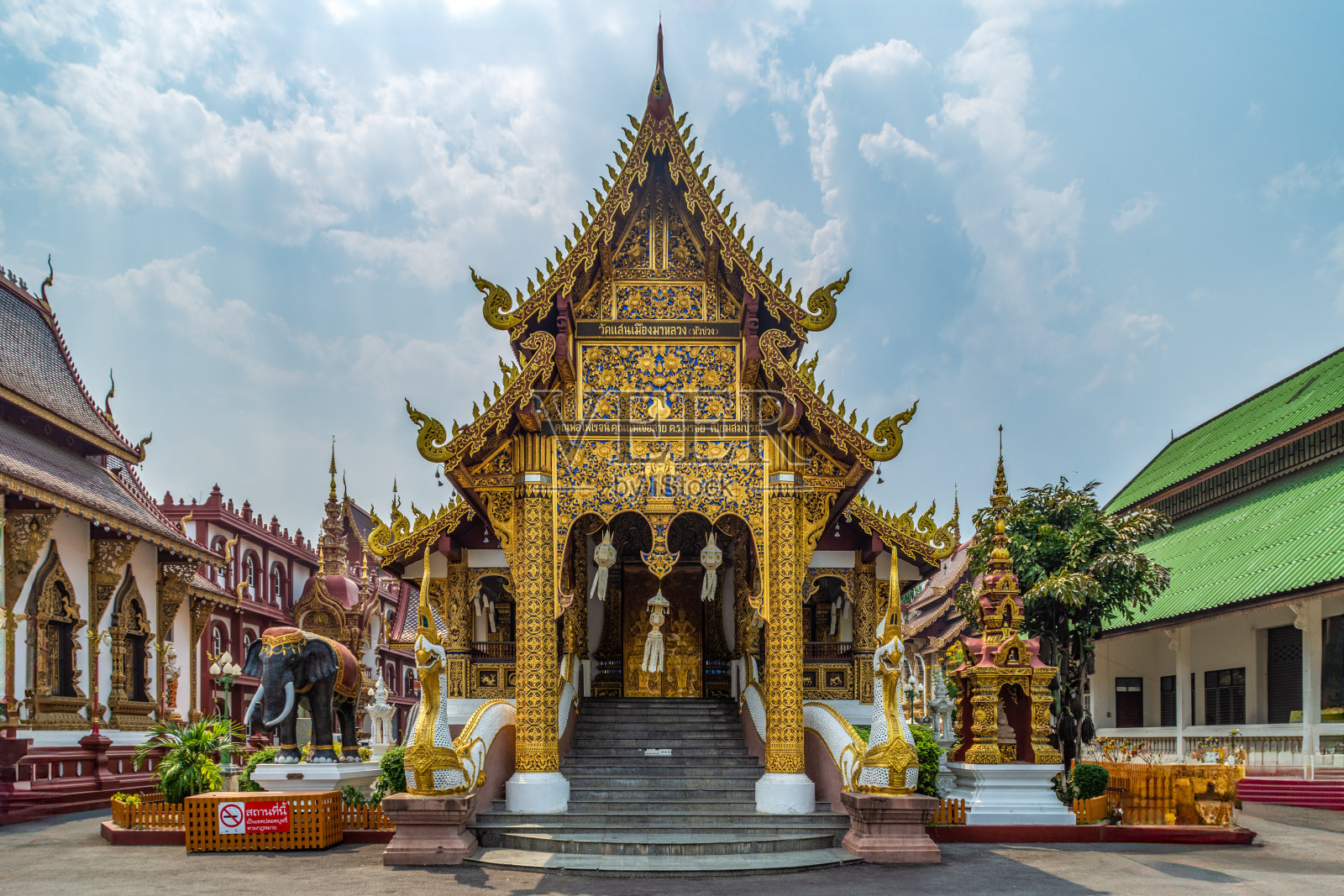 Wat Saen Muang Ma Luang照片摄影图片