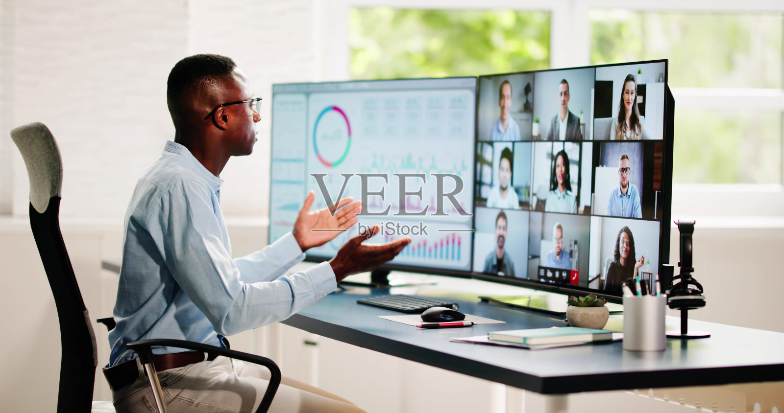 虚拟远程办公网络研讨会学习演示照片摄影图片