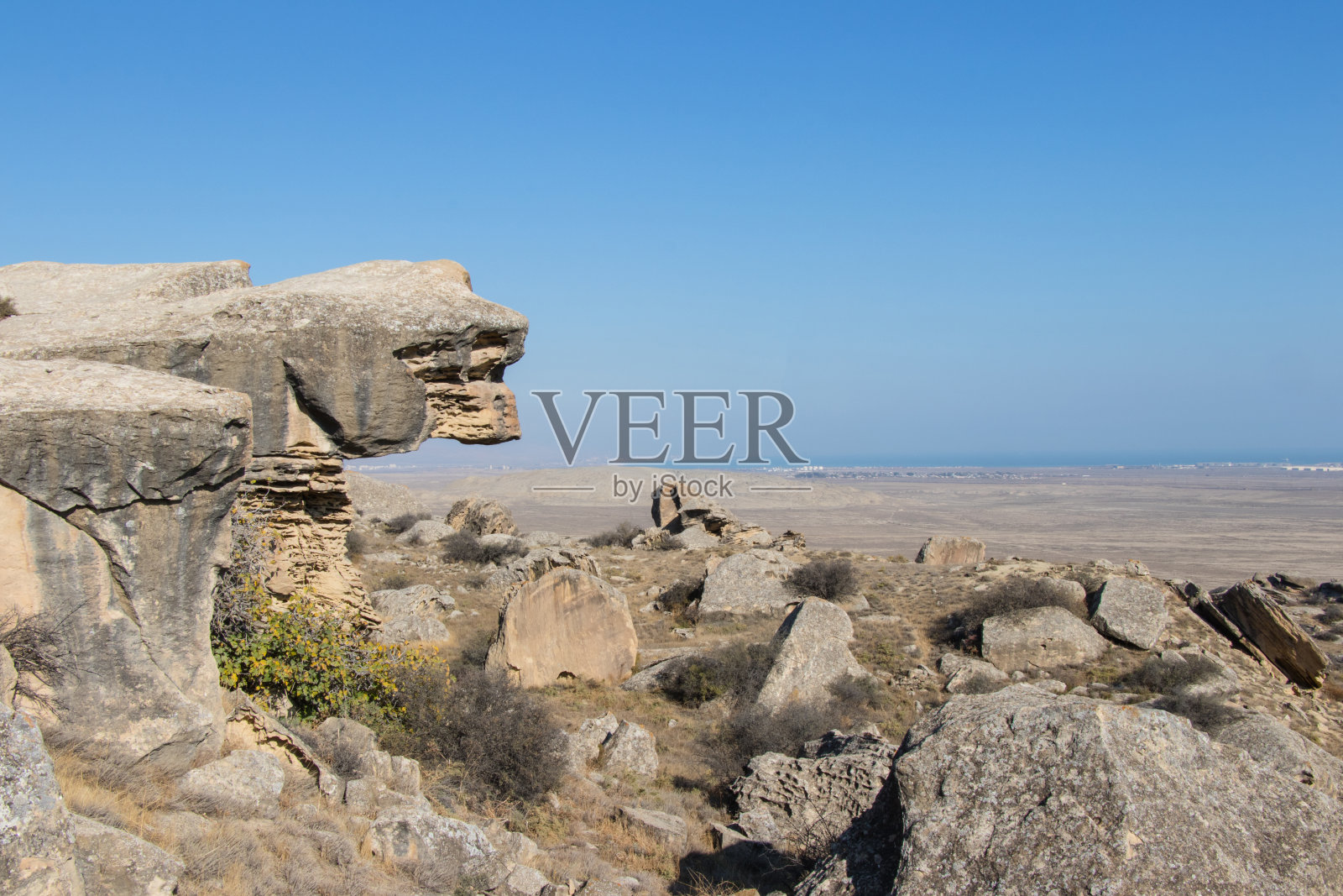 戈布斯坦岩石艺术文化景观。联合国教科文组织世界遗产照片摄影图片