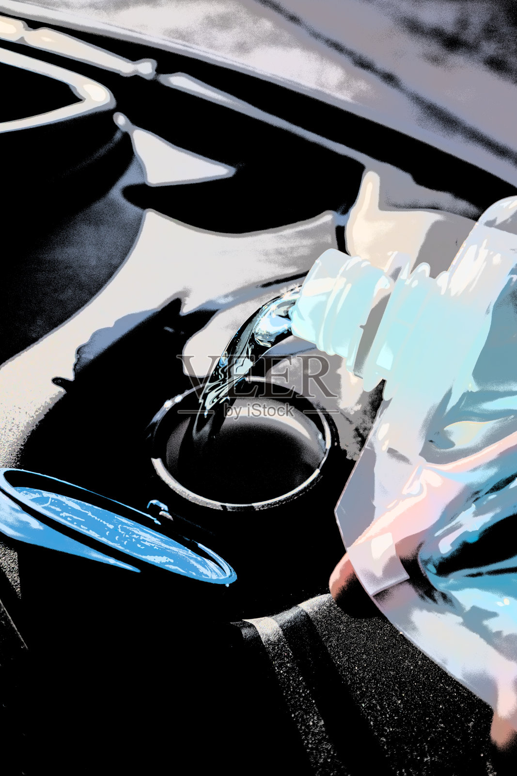 给汽车注入雨刷清洗液。照片摄影图片