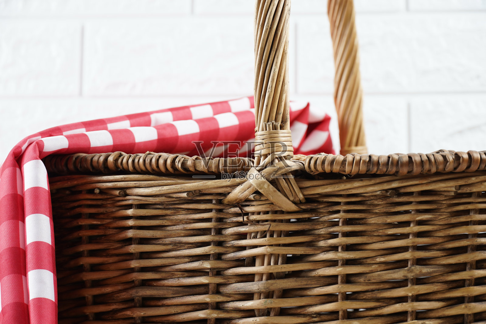 森林野餐秋季篮子照片摄影图片