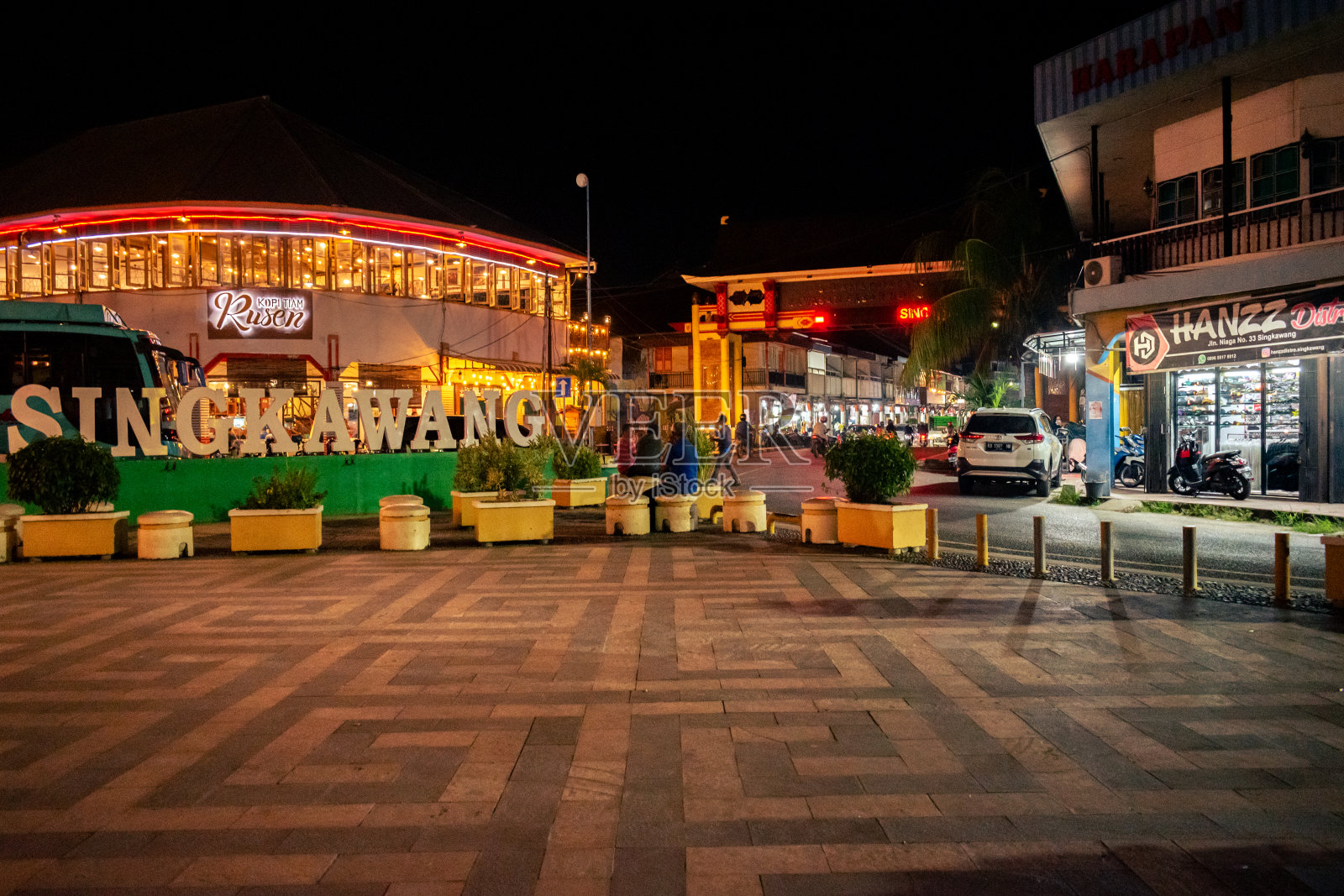 新加坡卡旺市中心。照片摄影图片