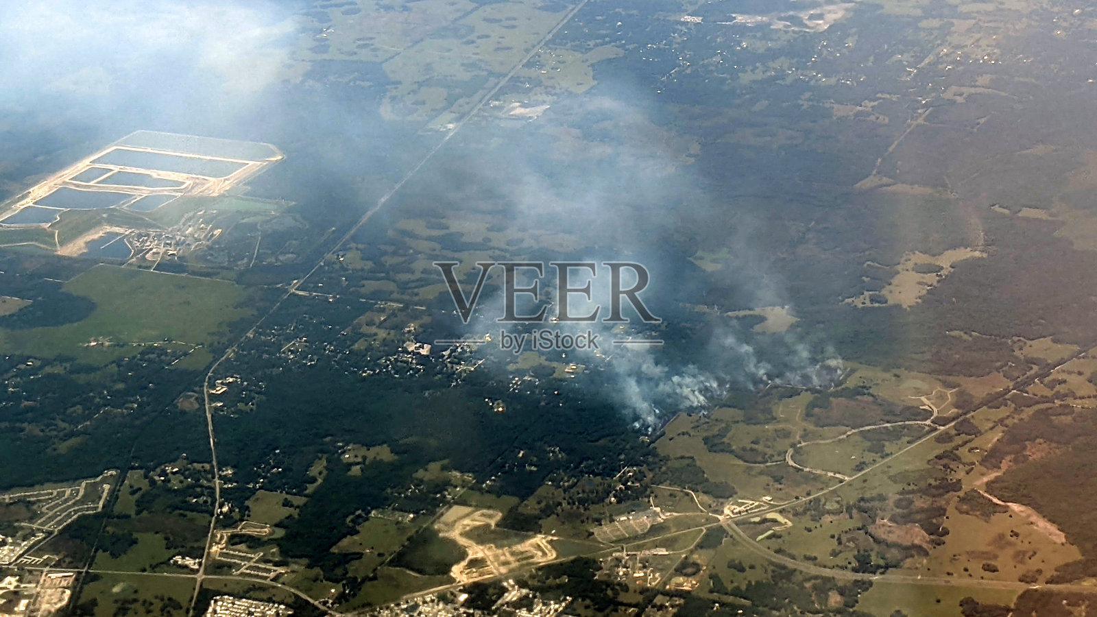 佛罗里达州发生火灾照片摄影图片