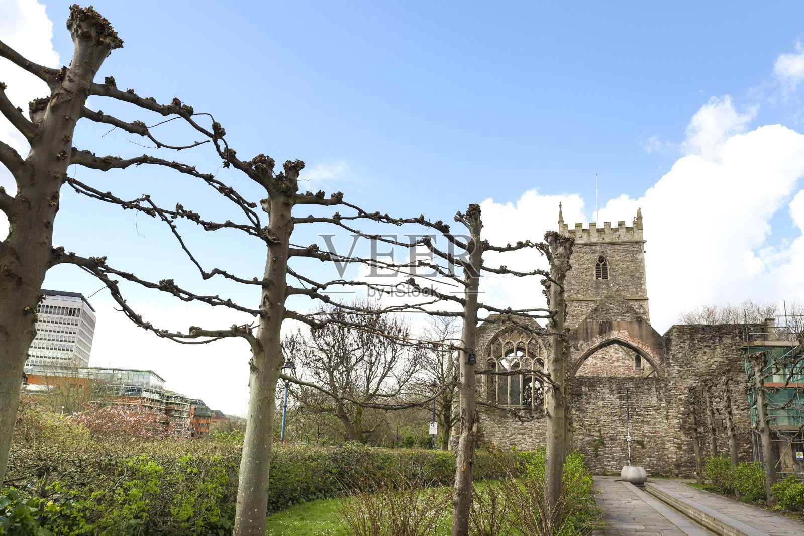 城堡公园，布里斯托尔市中心的绿色开放空间照片摄影图片