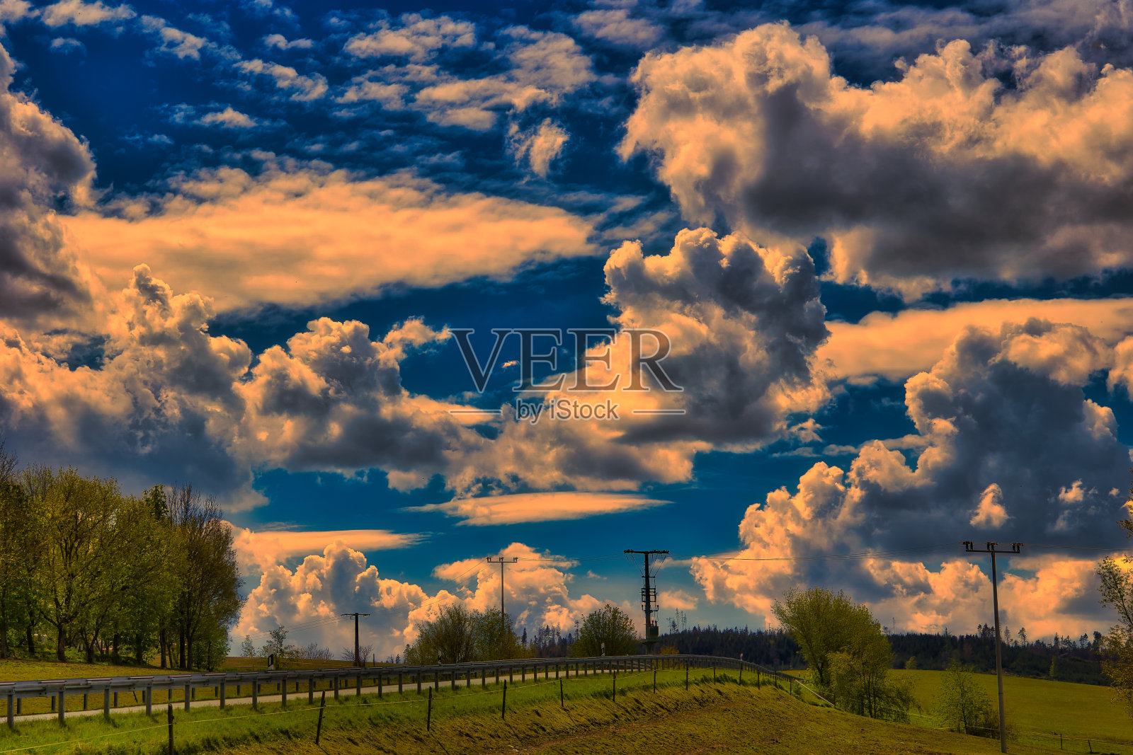 图林根森林的景观和水体照片摄影图片