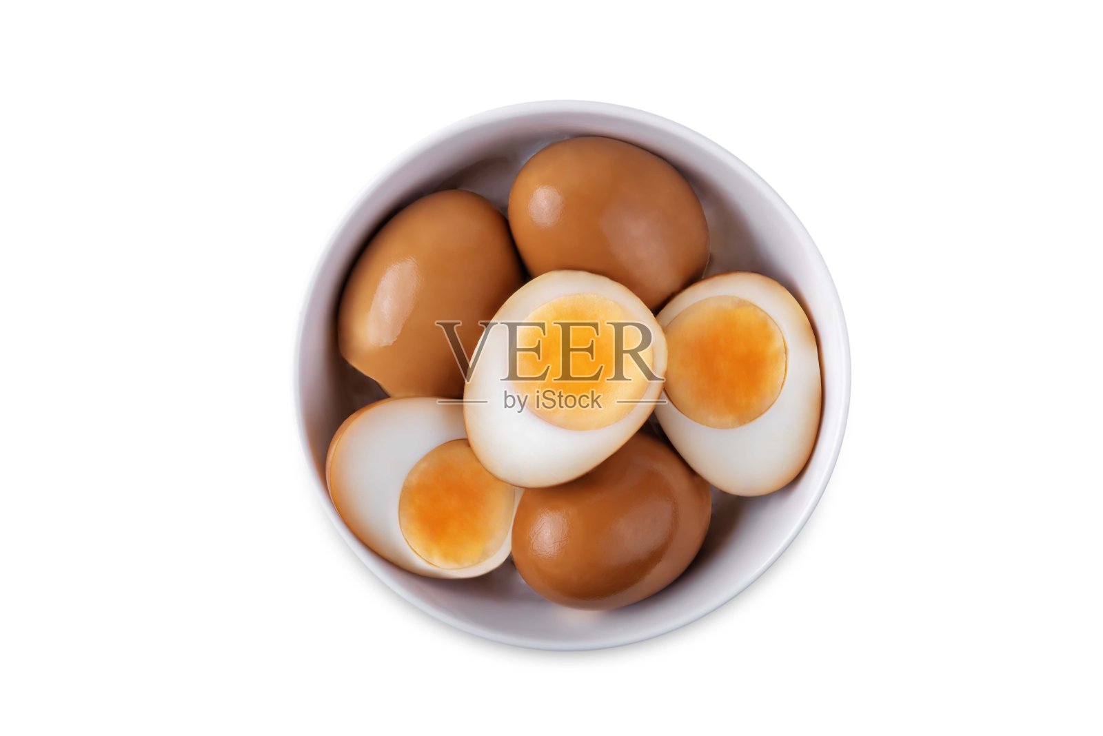 Tamago酱油蛋在一个白色孤立的背景照片摄影图片