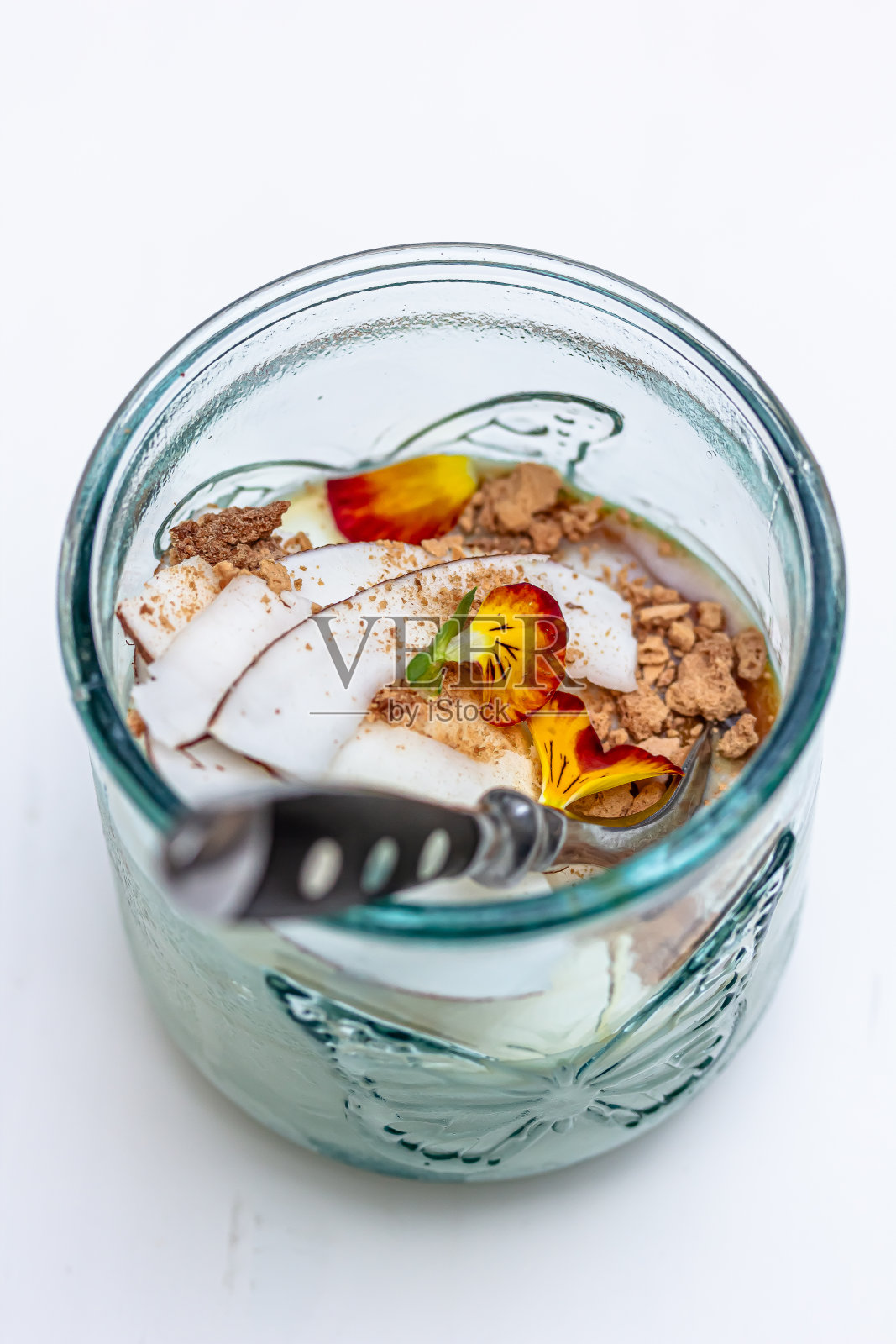 香蕉片和椰子片照片摄影图片