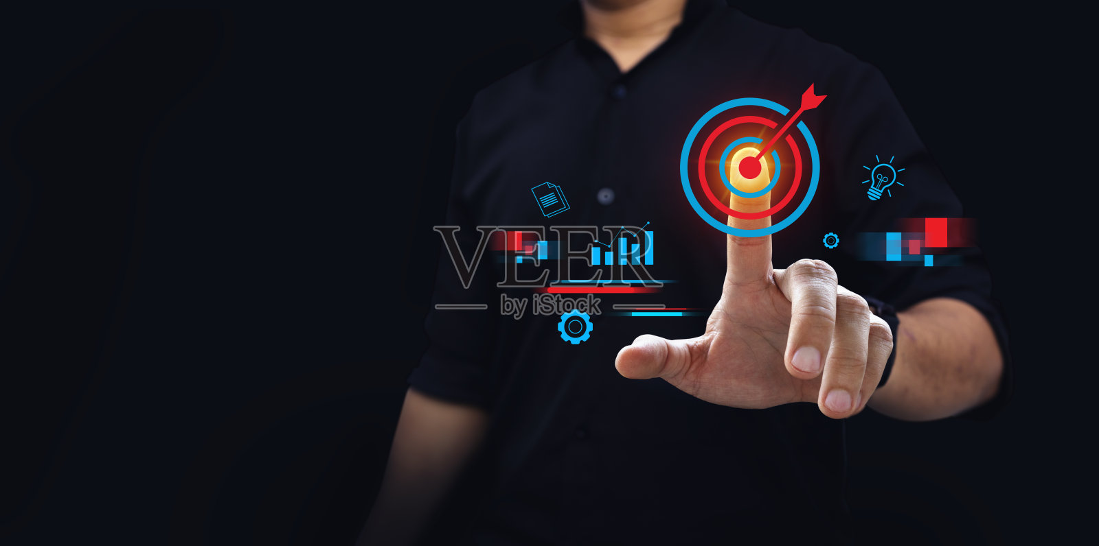 商人持有有关商业和投资的图标，火箭起飞与目标发射速度，战略的成功和增长加速的概念照片摄影图片