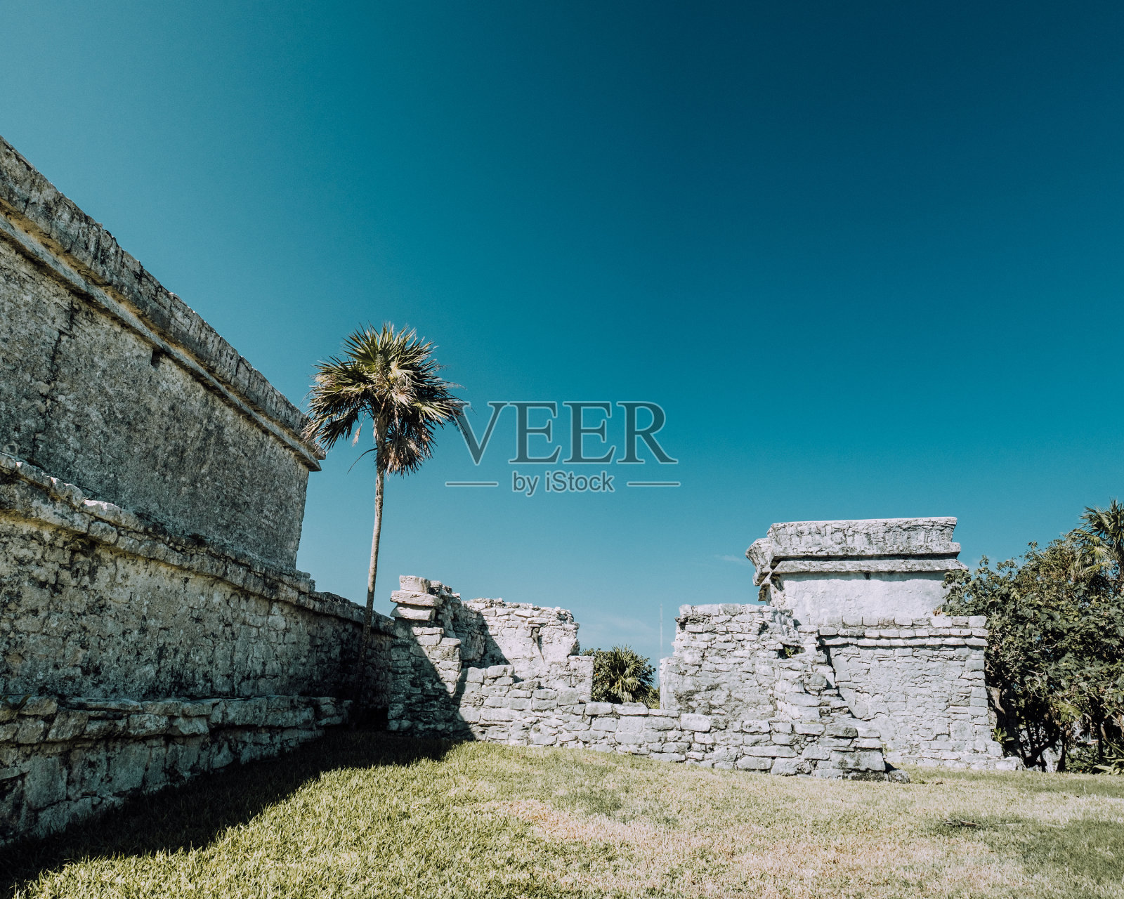 墨西哥图卢姆的古代玛雅遗址照片摄影图片