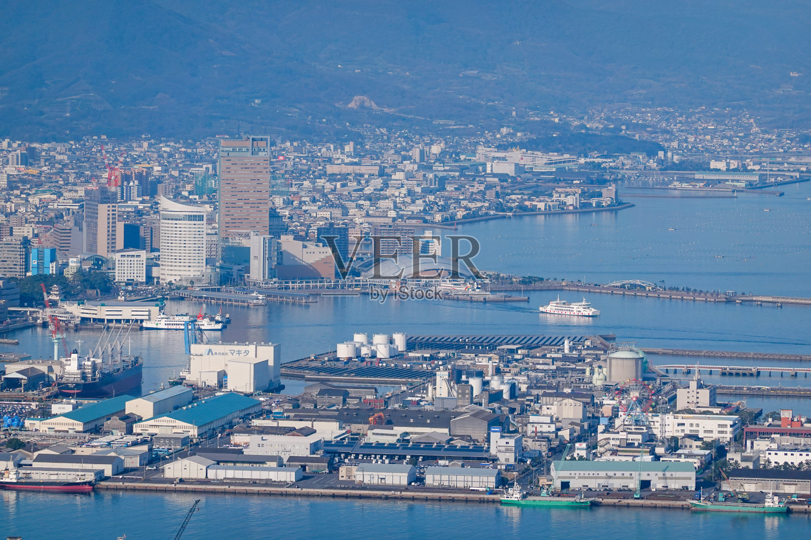 从Shishi no Reigan观景台可以欣赏到濑户(香川县高松市)的壮丽全景。照片摄影图片