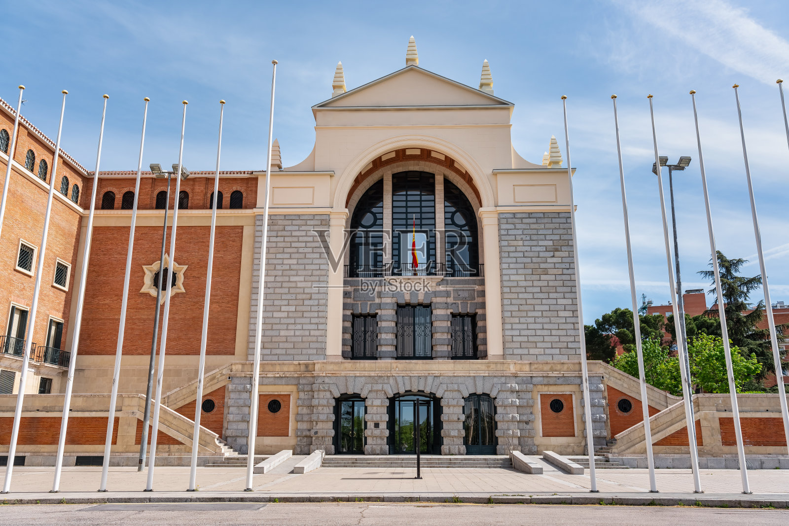 西班牙马德里美国博物馆的历史建筑。照片摄影图片