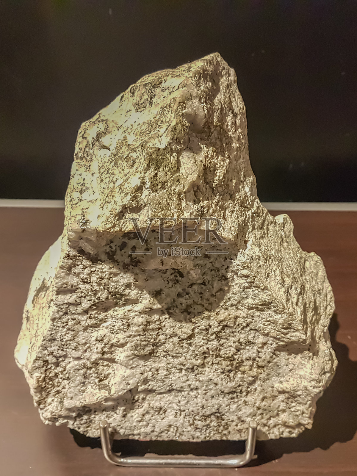 铜矿——天然石材开采照片摄影图片