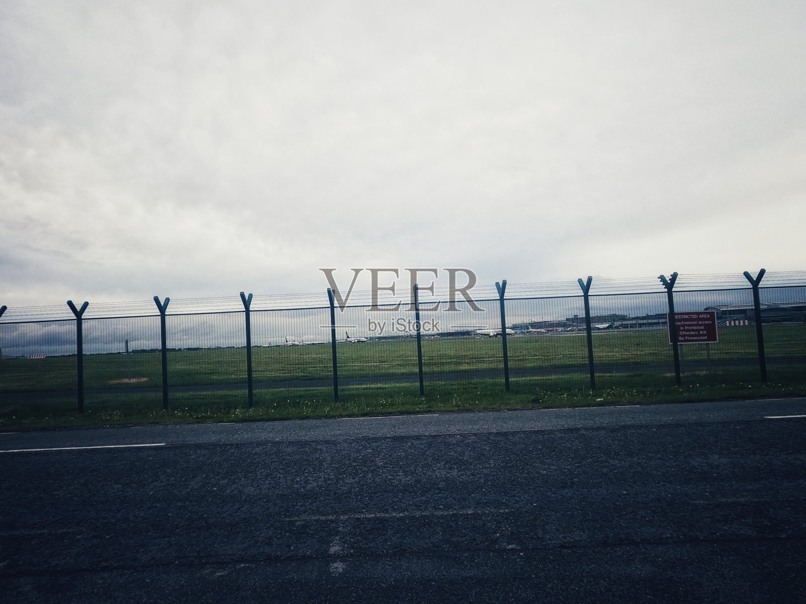 机场机库照片摄影图片