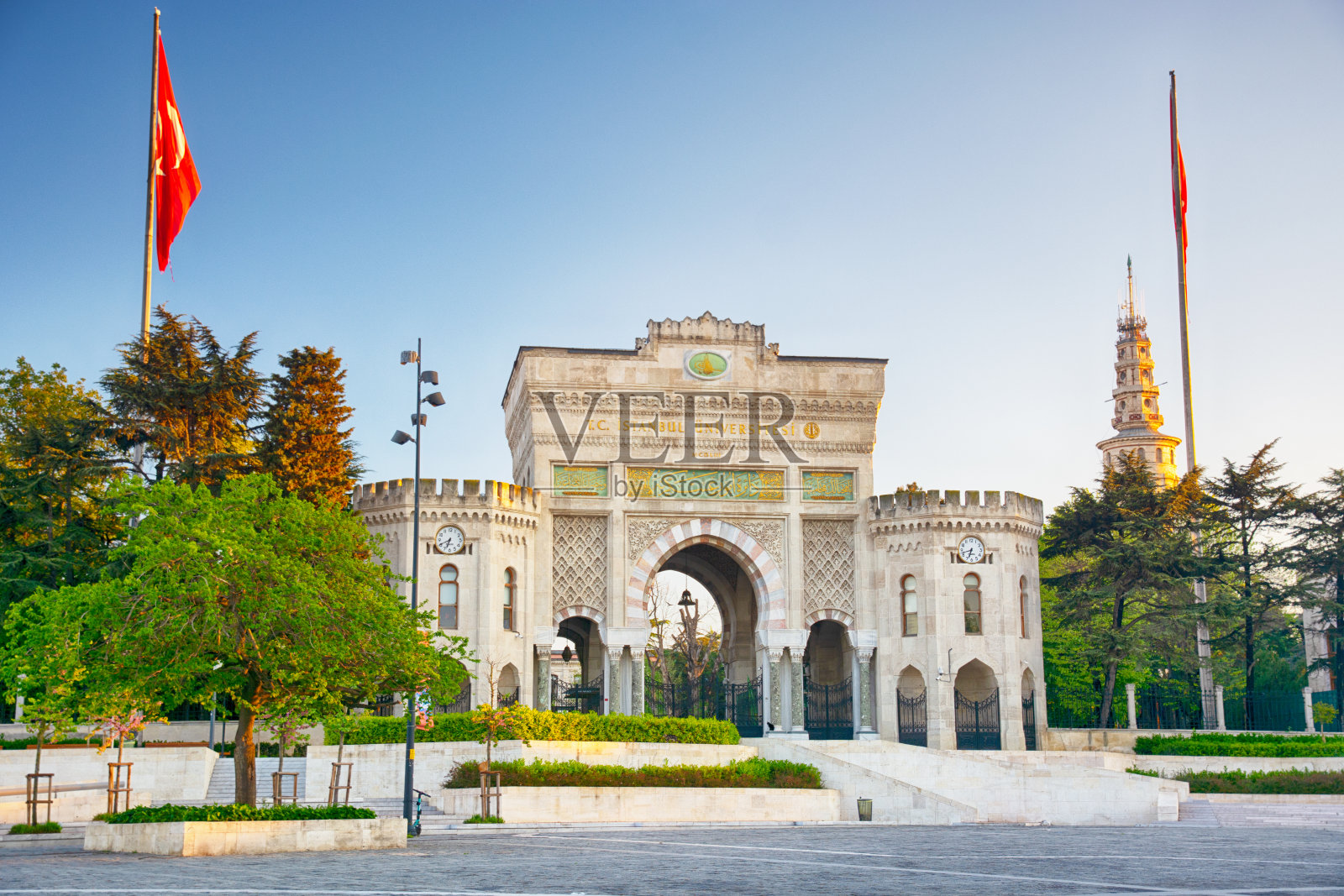 伊斯坦布尔大学正门照片摄影图片