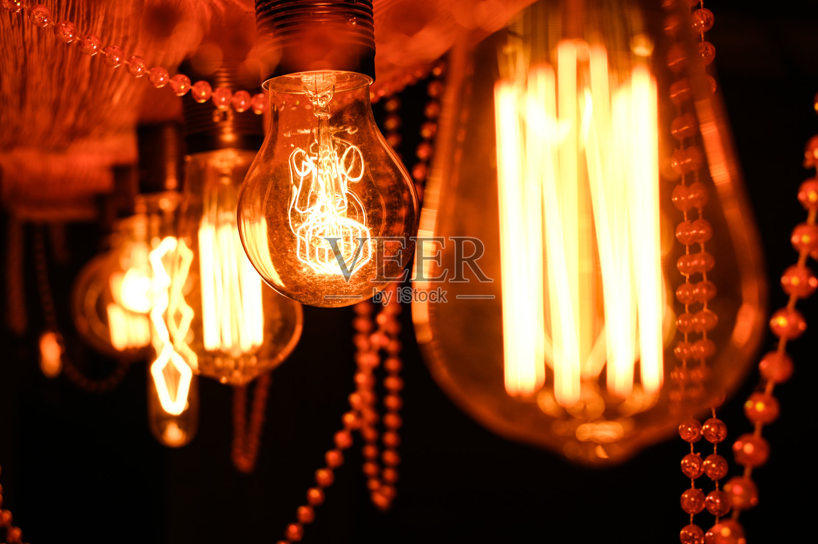 爱迪生灯具。照片摄影图片