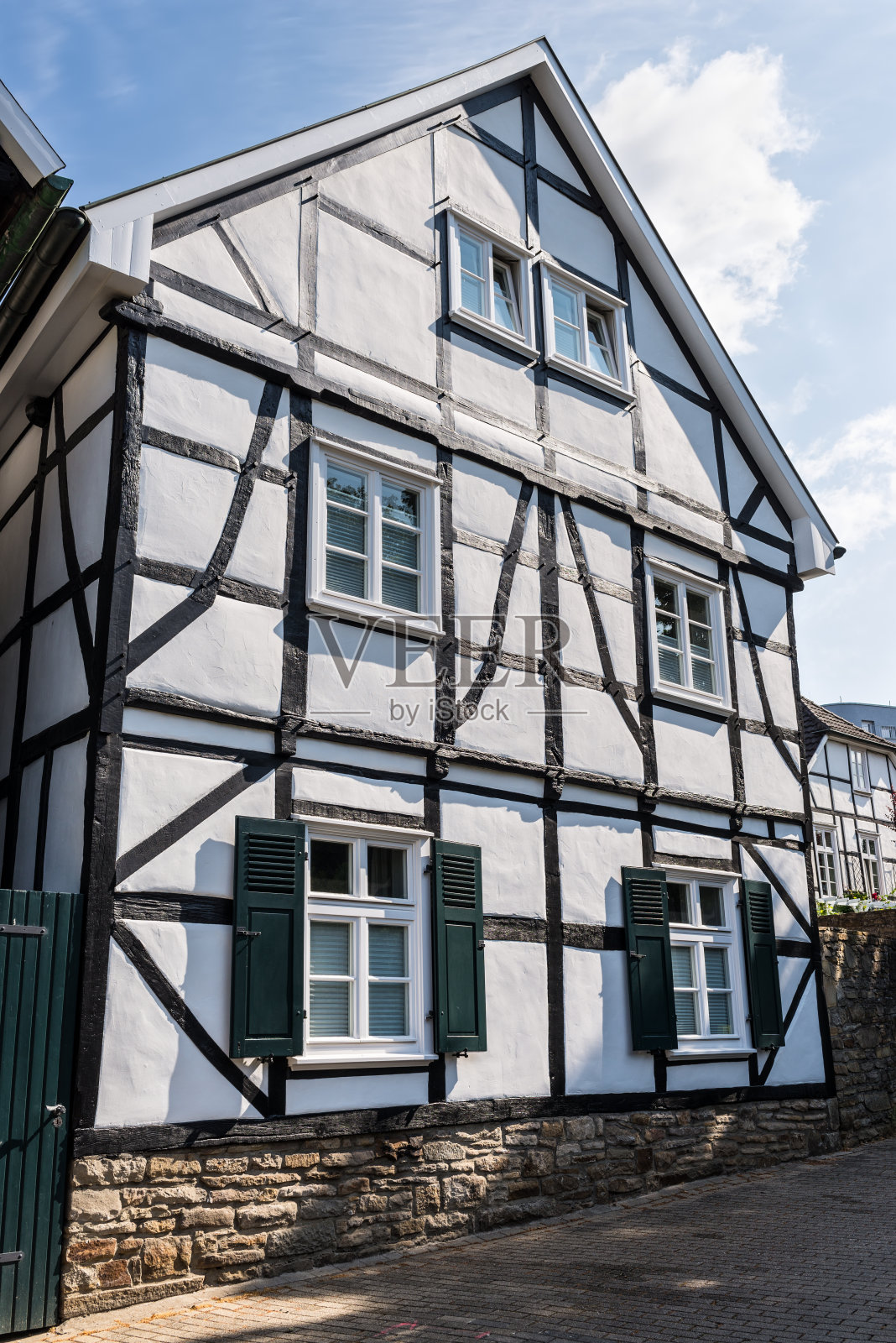 德国北莱茵-威斯特伐利亚哈廷根的传统德国半木结构建筑照片摄影图片