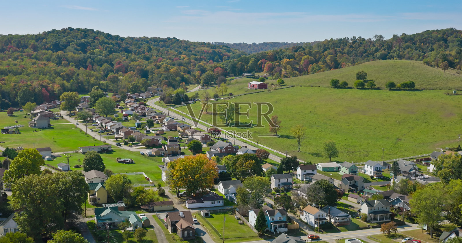 宾夕法尼亚州小镇鸟瞰图照片摄影图片