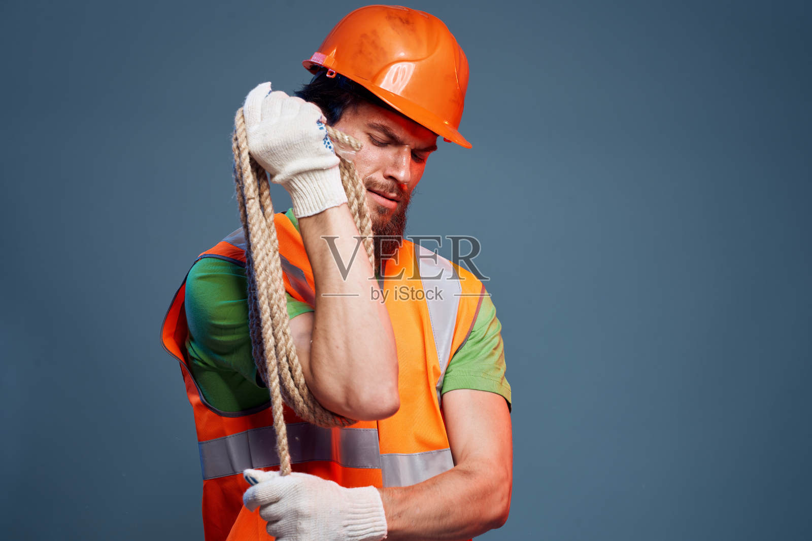 一名穿着工作服的建筑保安专业人员照片摄影图片