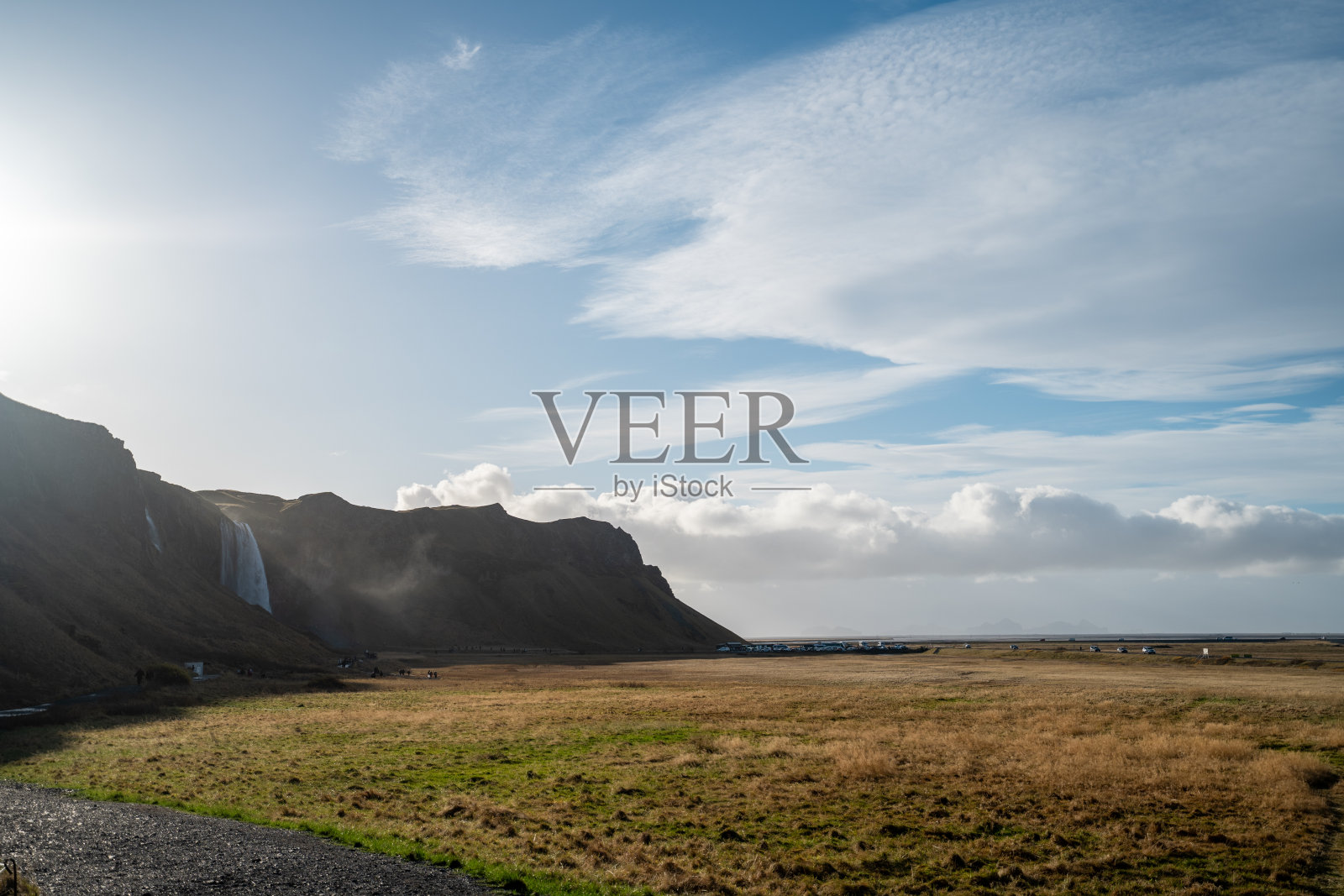 Seljalandsfoss是位于冰岛南海岸的瀑布照片摄影图片