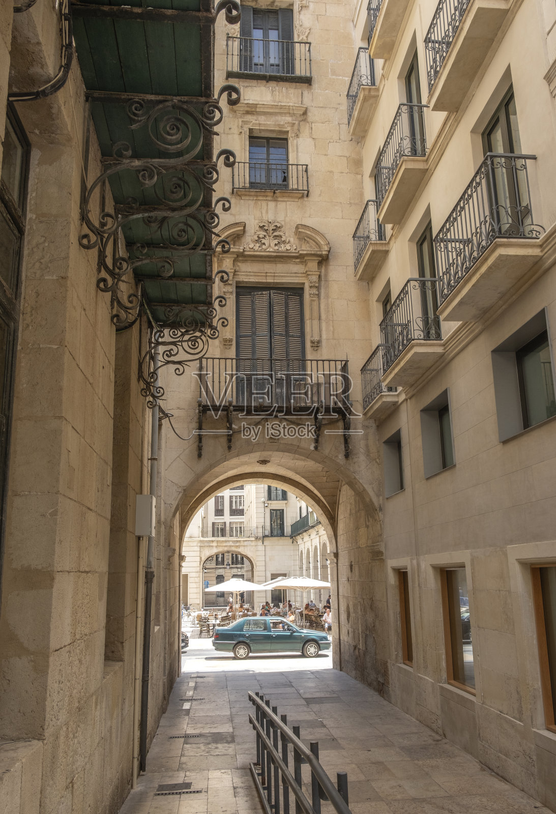 阿利坎特西班牙科斯塔布兰卡。市中心一套公寓的景观照片摄影图片