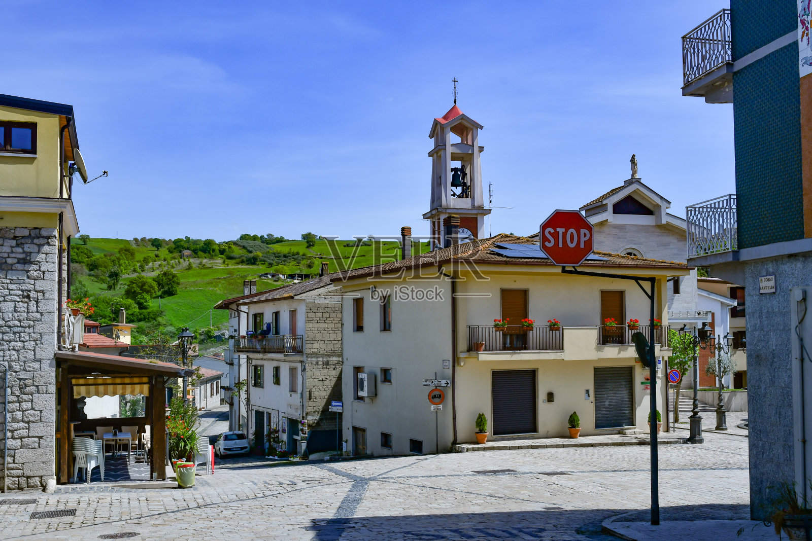 意大利坎帕尼亚的雷诺村。照片摄影图片