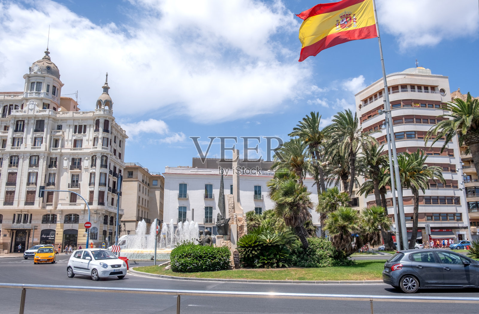 西班牙阿利坎特市中心的建筑照片摄影图片