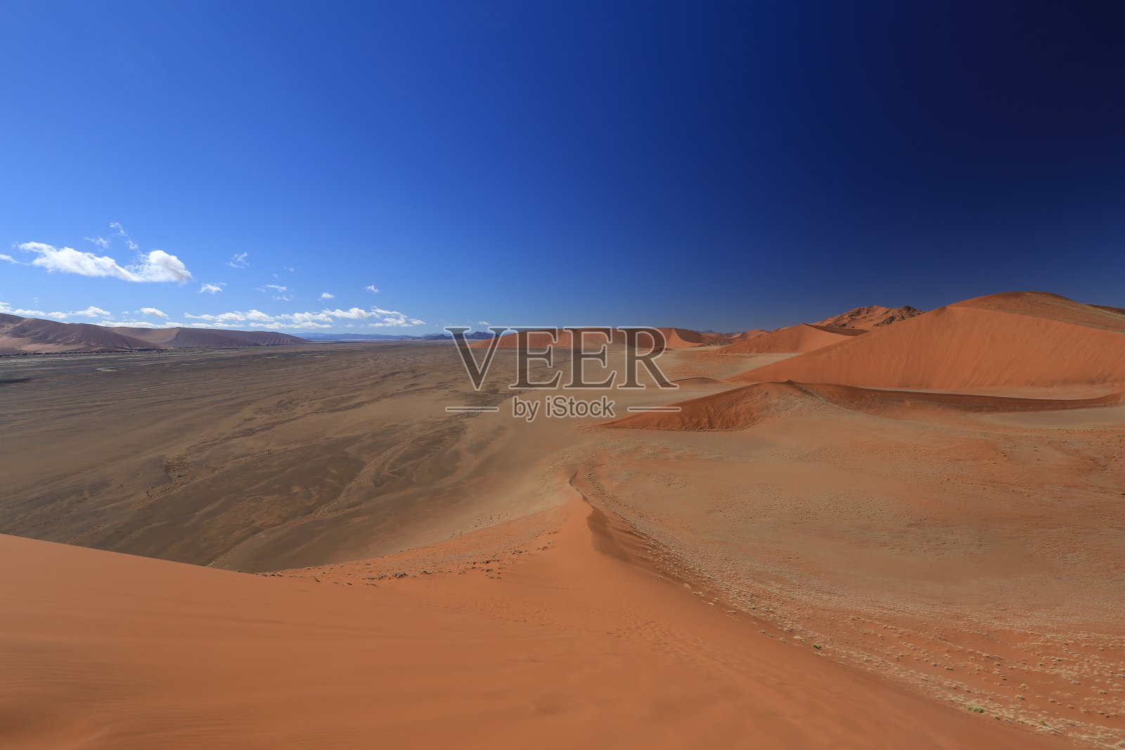 红沙丘照片摄影图片