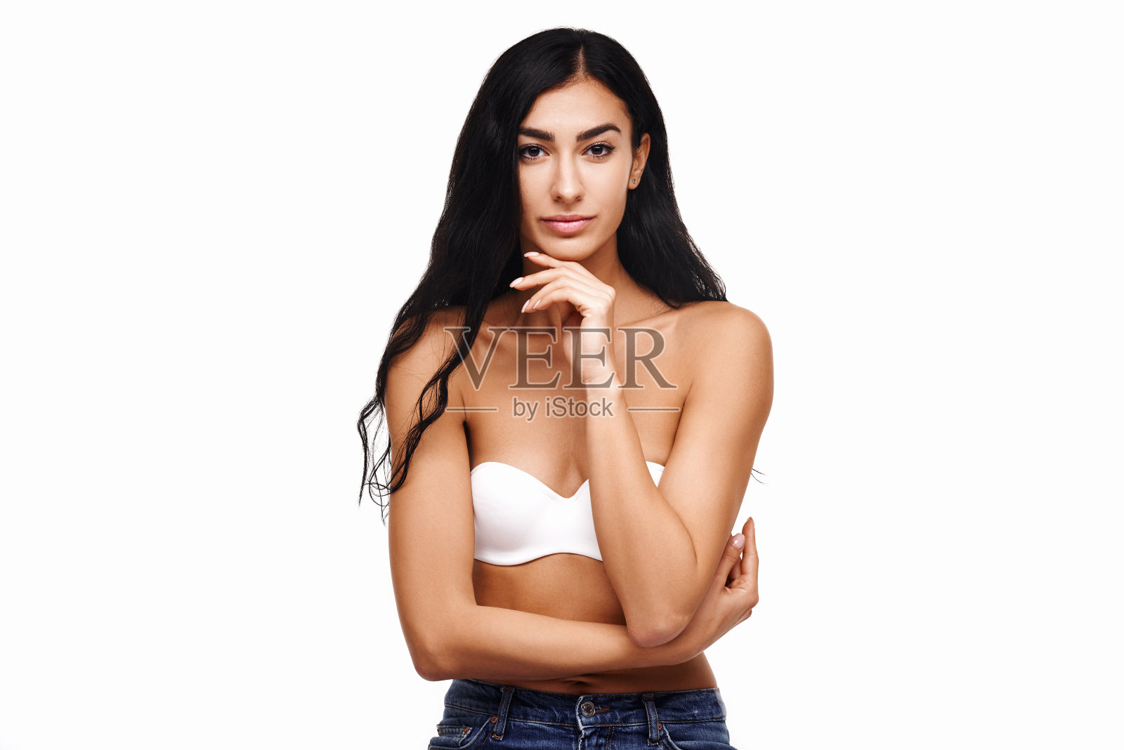 白色背景上的阿拉伯女子肖像照片摄影图片