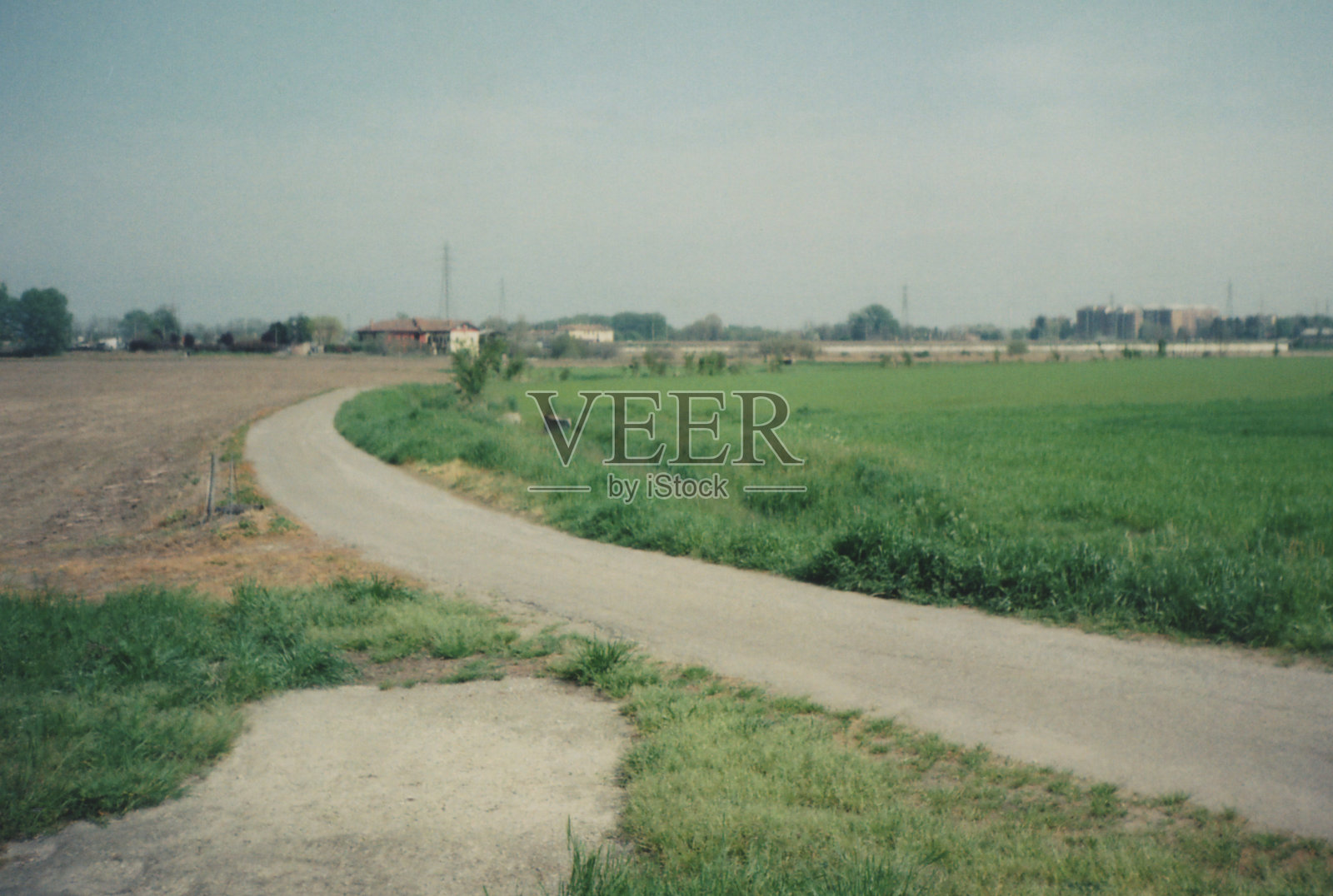 意大利米兰附近的传统乡村景观。胶片摄影照片摄影图片