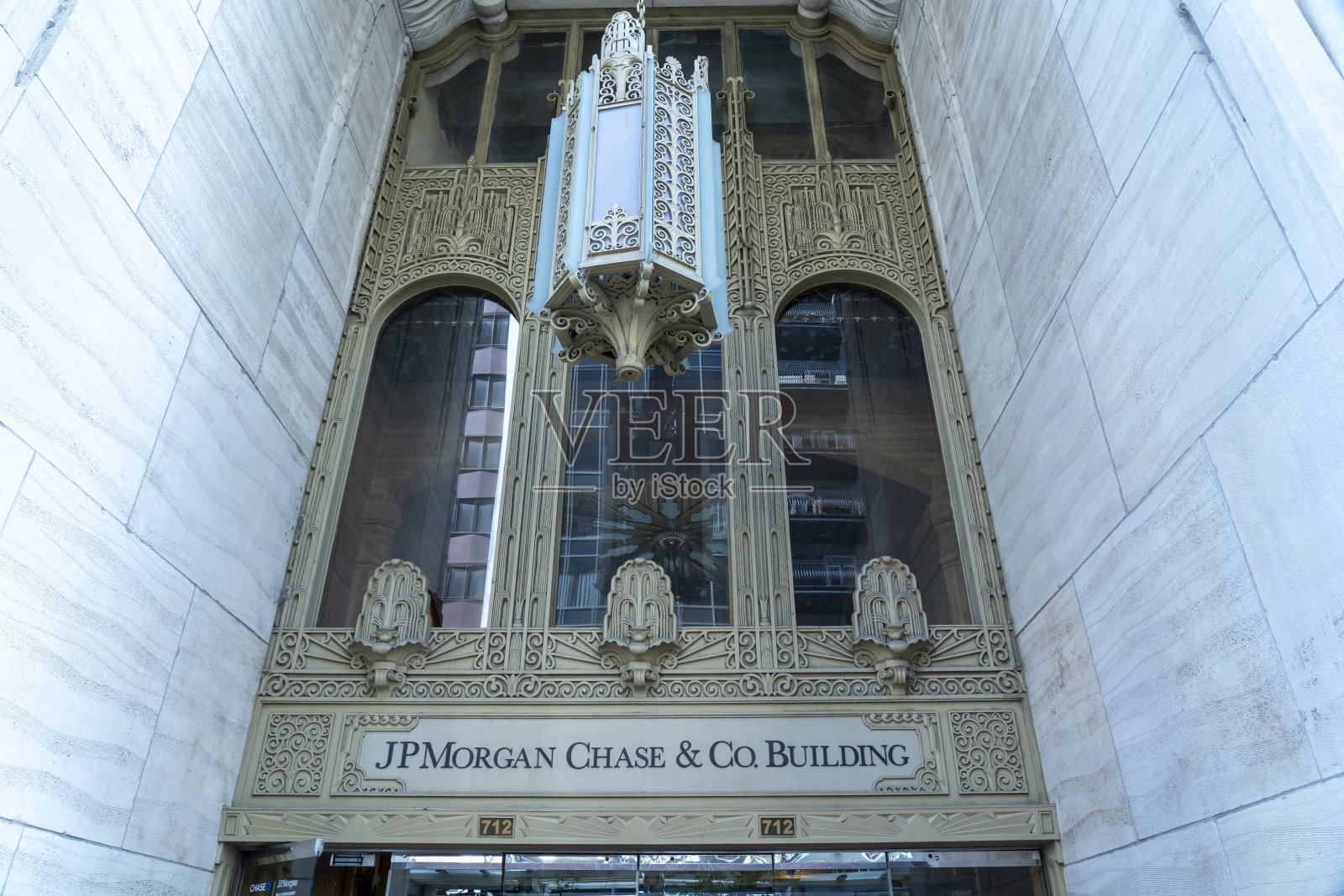 美国德克萨斯州休斯敦市中心的摩根大通大厦入口。照片摄影图片