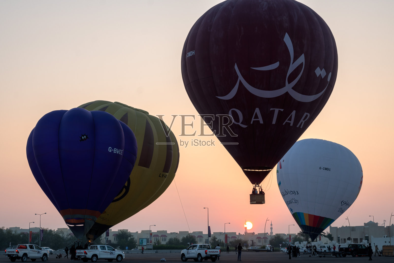 卡塔尔热气球节第四版照片摄影图片
