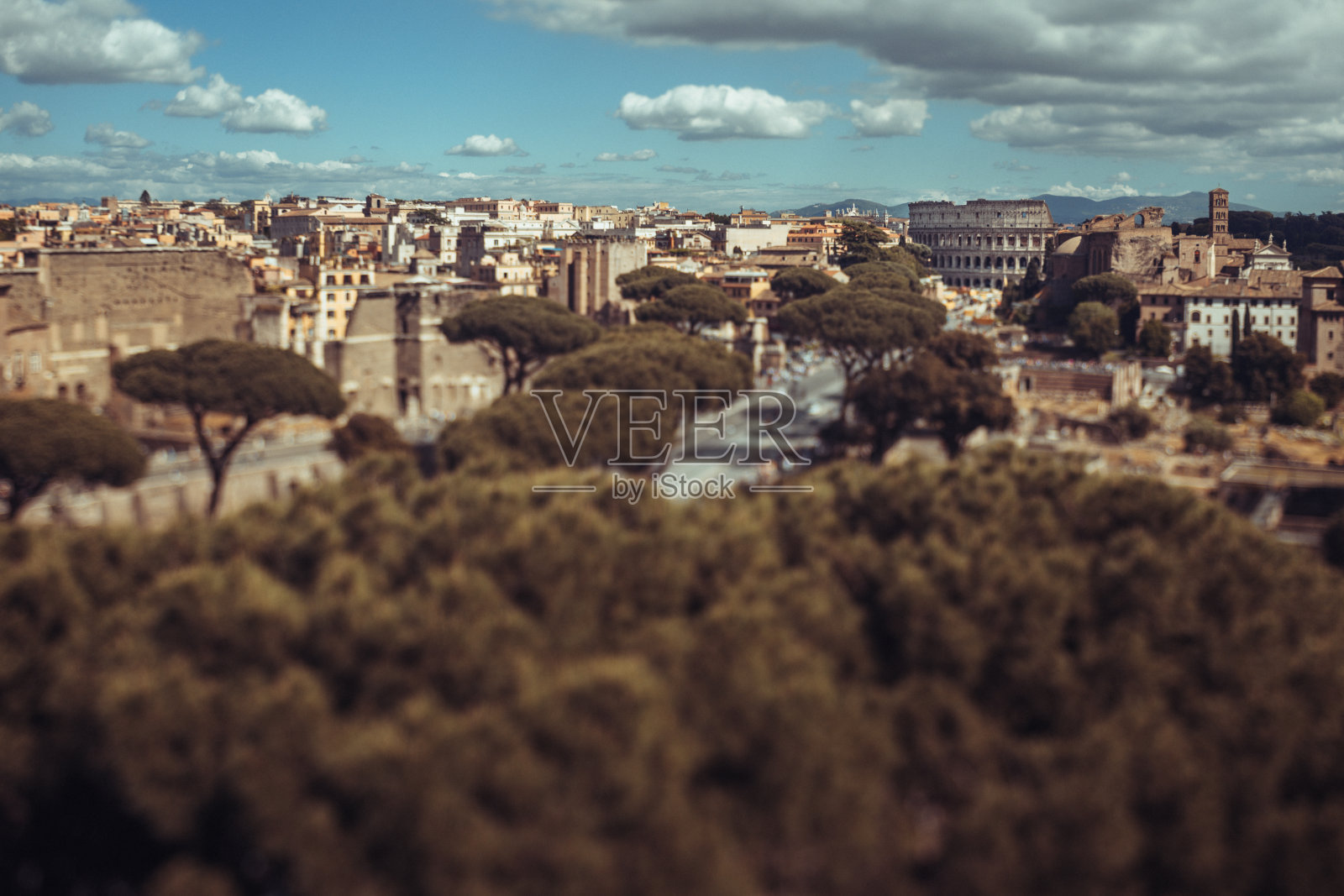 罗马斗兽场和帝国广场大道照片摄影图片