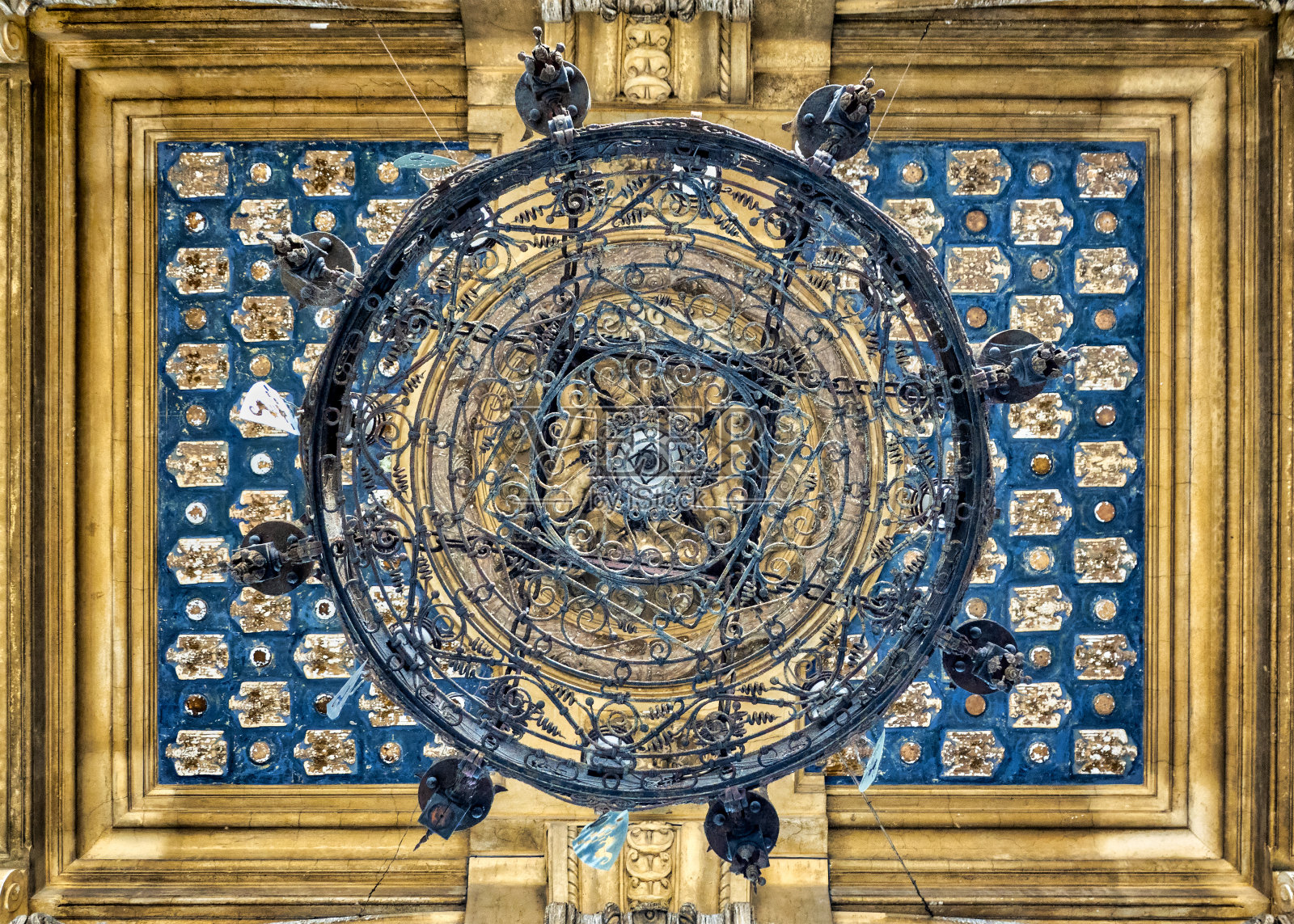 吊灯照片摄影图片