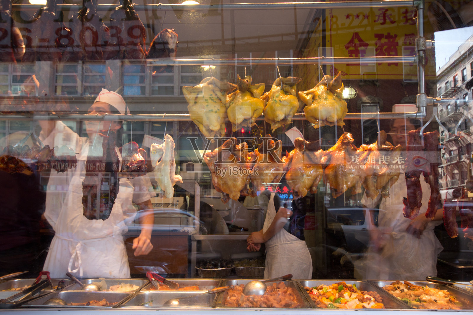 唐人街餐厅橱窗照片摄影图片