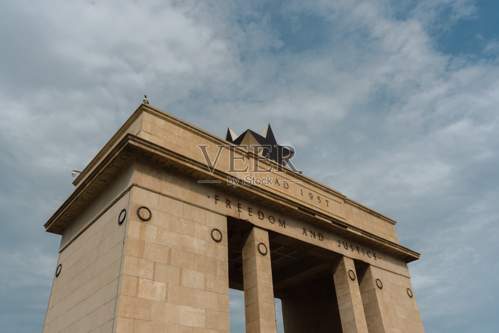 西非加纳的独立拱门照片摄影图片