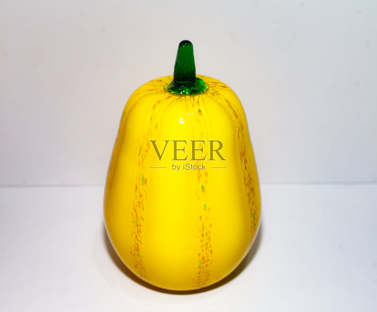 水果形状的房子照片摄影图片