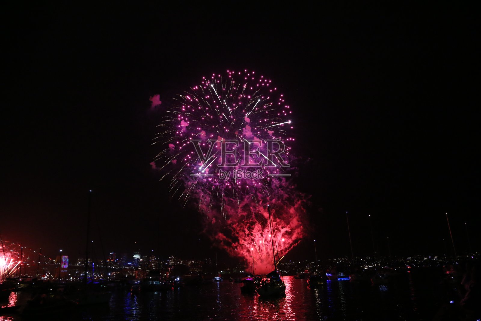 澳大利亚悉尼的新年烟花照片摄影图片