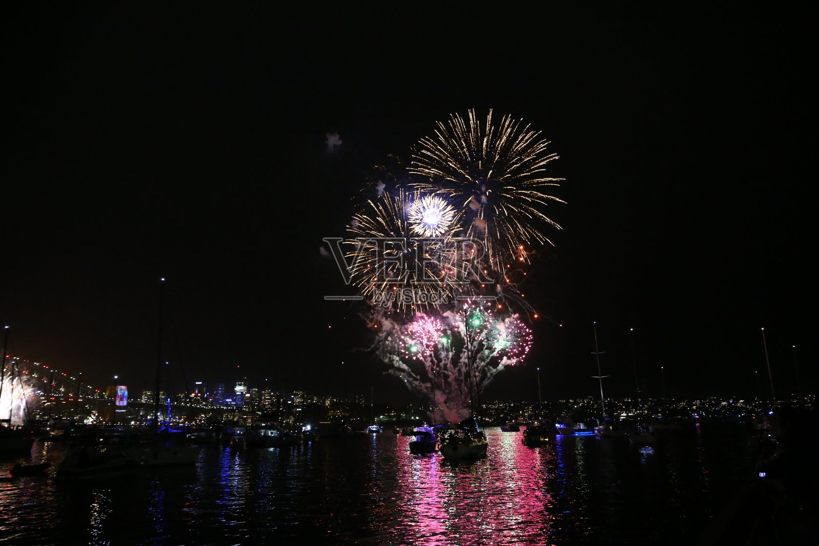 澳大利亚悉尼的新年烟花照片摄影图片