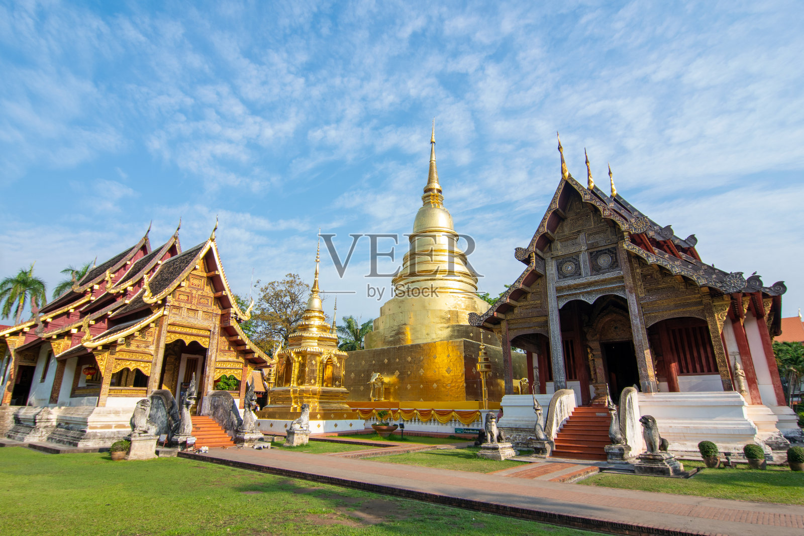 清迈的辛格寺照片摄影图片