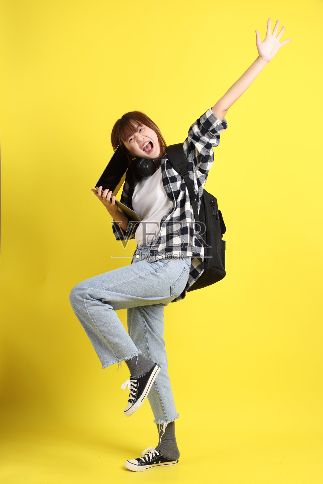 20多岁亚洲大学生照片摄影图片