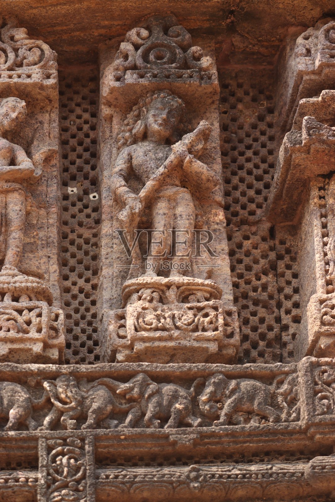 建筑上的故事照片摄影图片