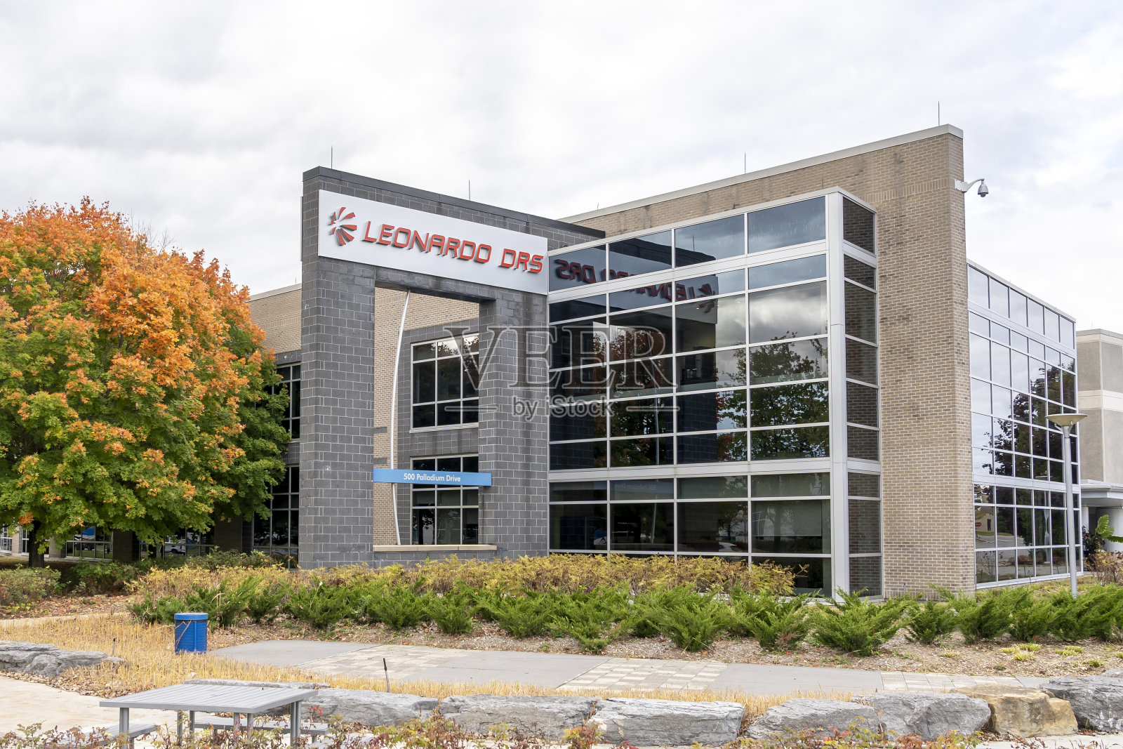 DRS技术加拿大有限公司位于加拿大安大略省渥太华卡纳塔的工厂。照片摄影图片