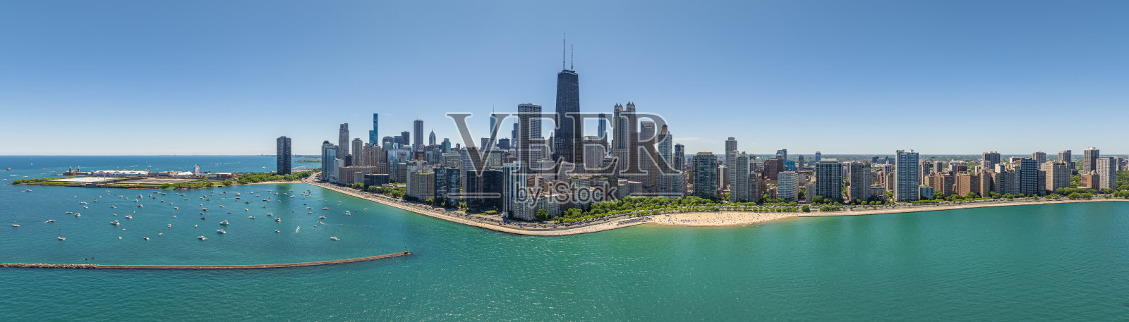 芝加哥壮丽大道和橡树街海滩从无人机照片摄影图片