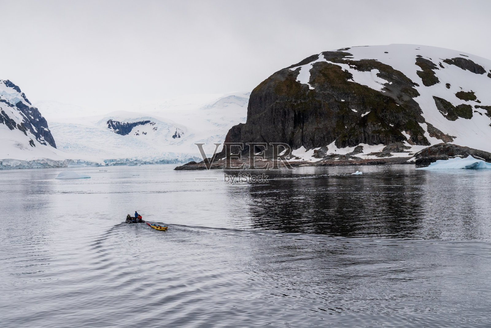 准备一次十二宫巡游照片摄影图片
