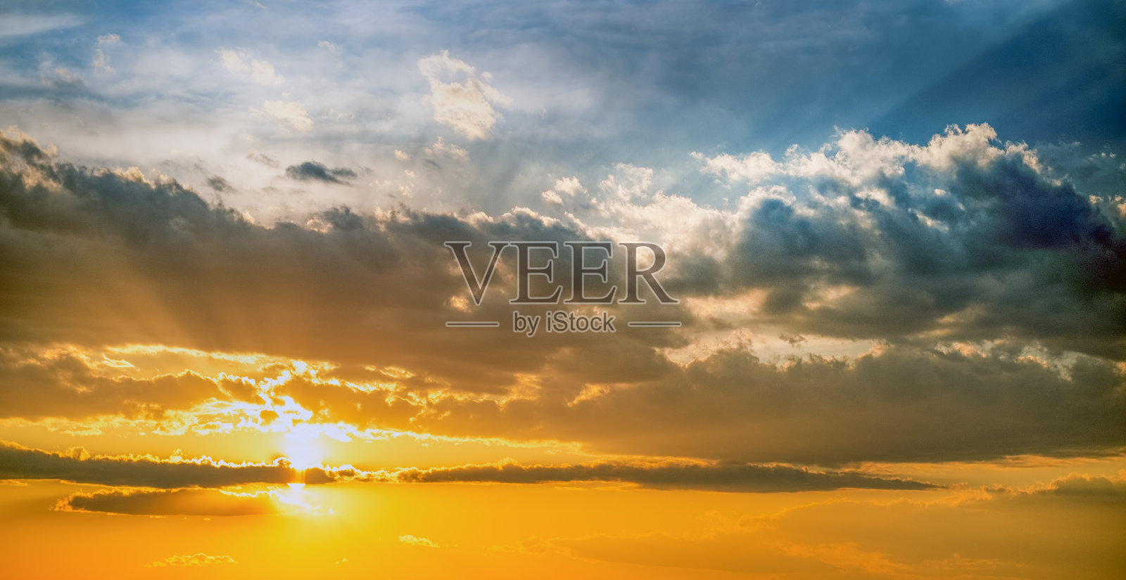 塞萨洛尼基的夕阳照片摄影图片