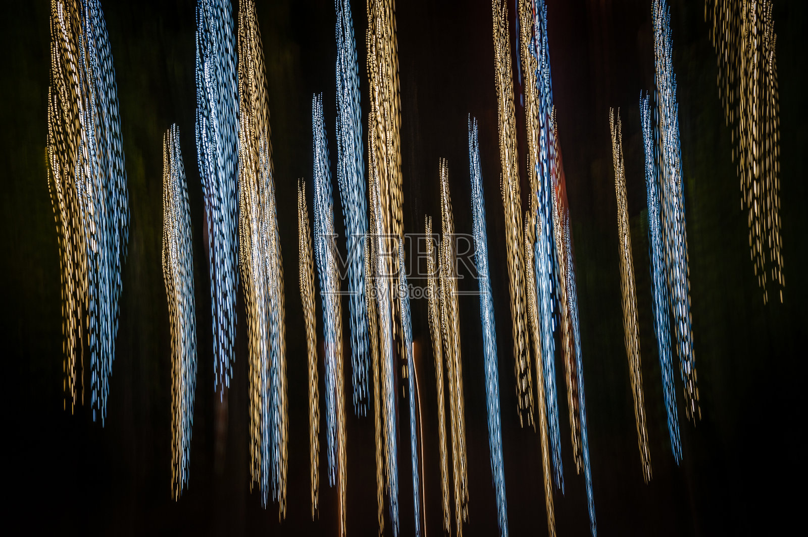 抽象快速移动的条纹线。照片摄影图片