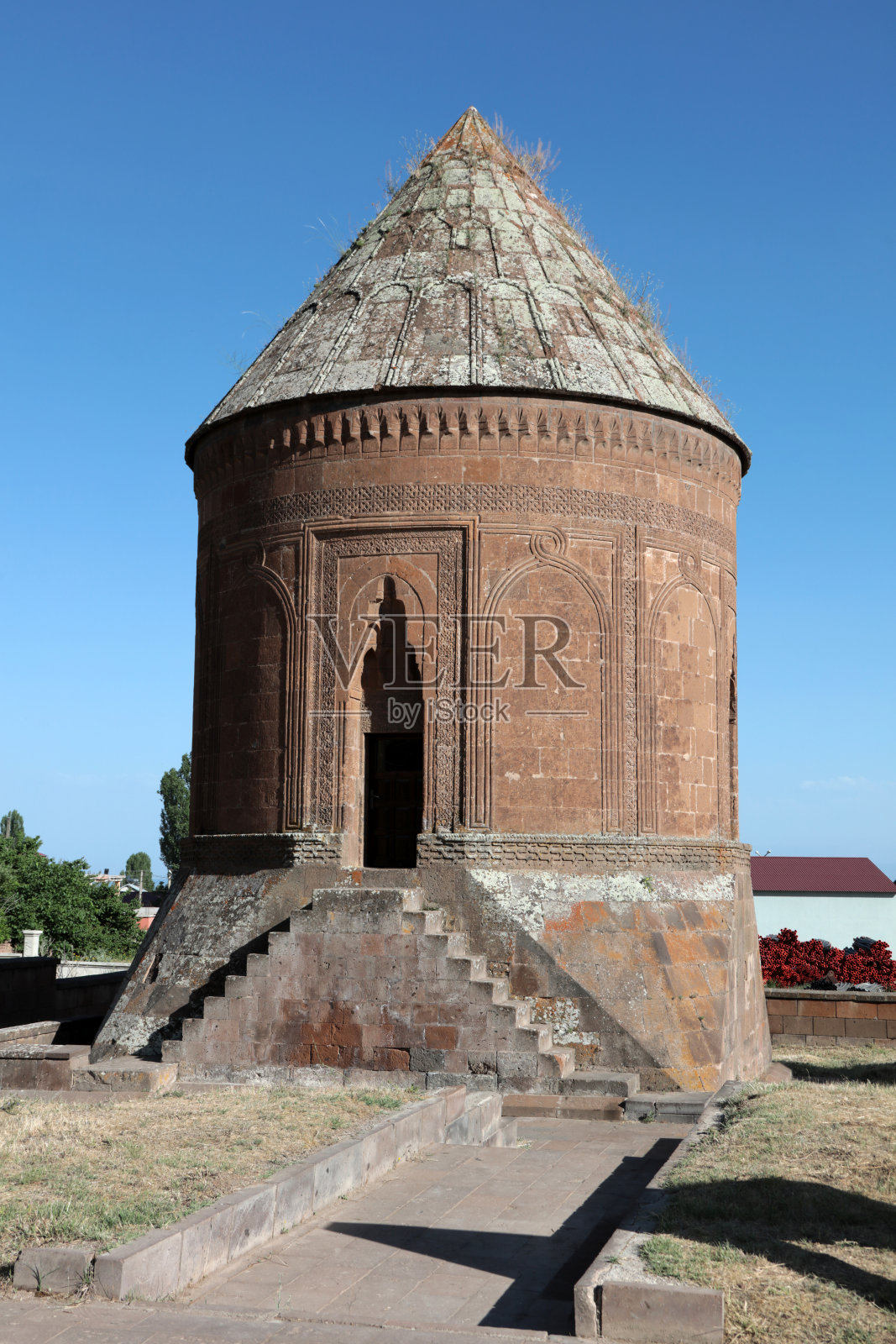 Şirin哈屯Boğatayaka墓位于土耳其的比特利斯。照片摄影图片