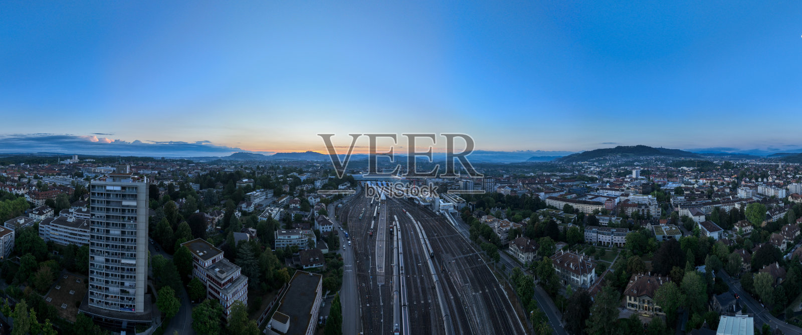 伯尔尼火车站——瑞士照片摄影图片