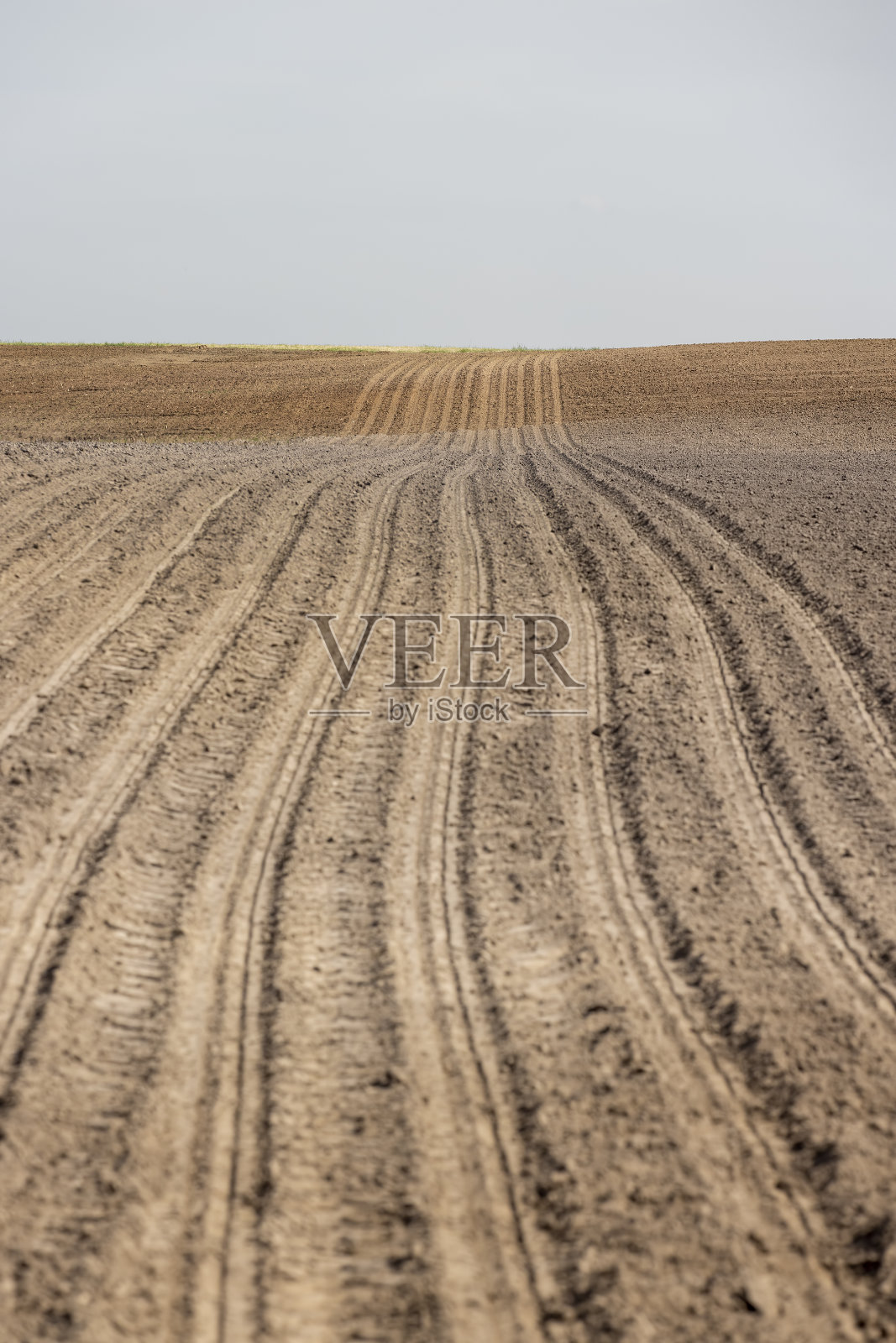 为农业中种植植物准备土壤照片摄影图片