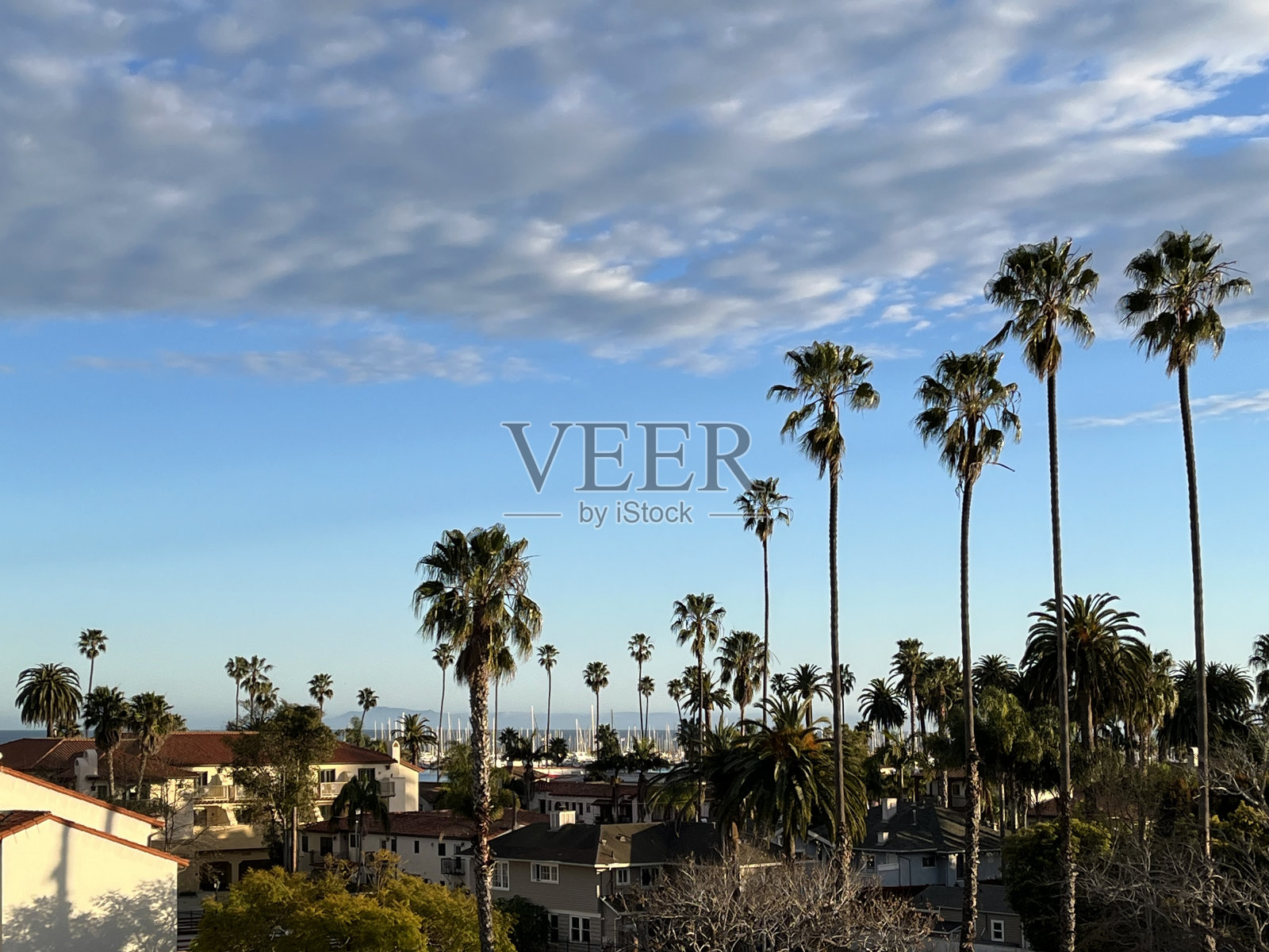 圣巴巴拉之夜照片摄影图片